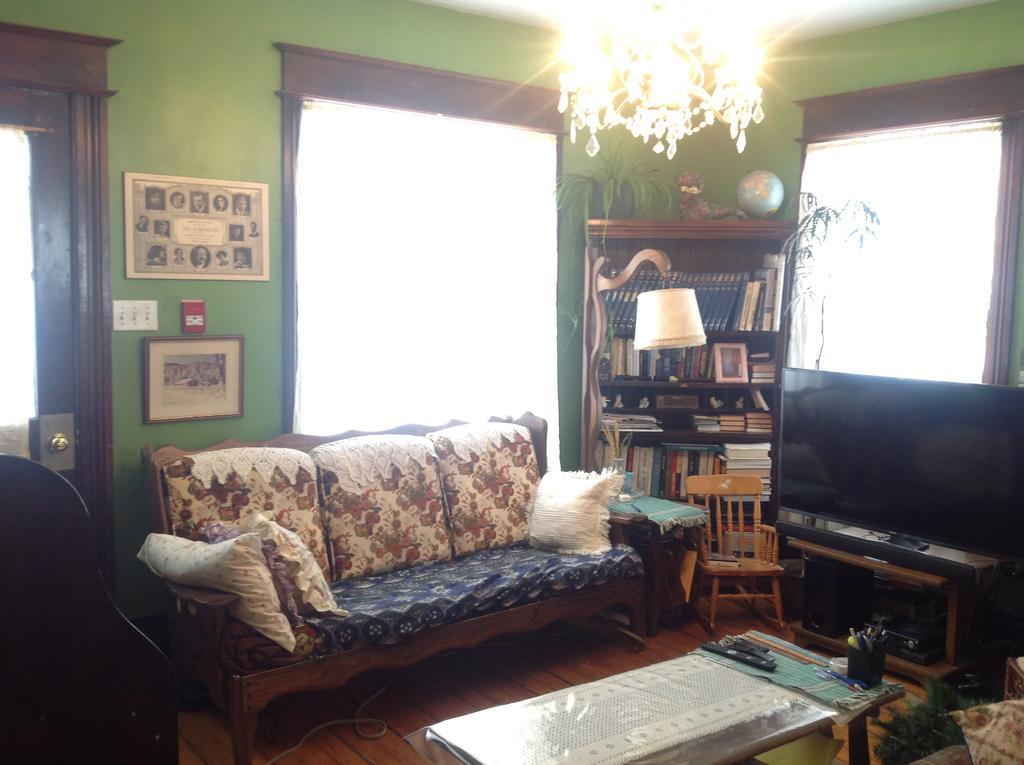 Maison McKenzie House Campbellton Extérieur photo